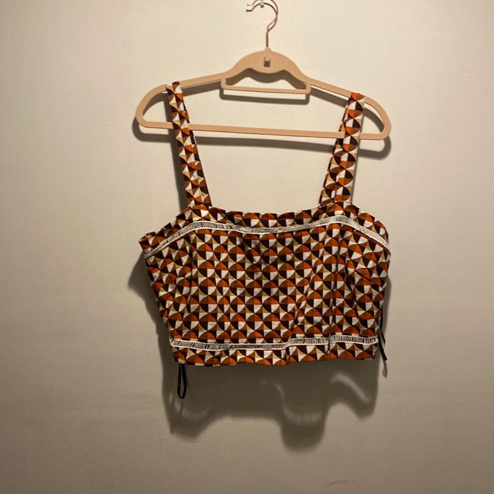 Geometric crop top